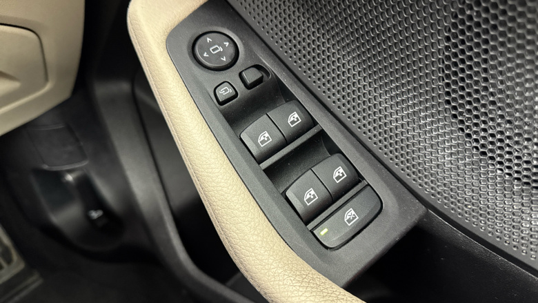 BMW 2 Series 218d M Sport 4dr Diesel Saloon